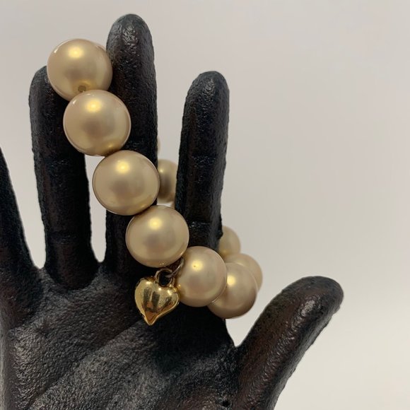 Carolee Single Strand Stretch Pearl Bracelet